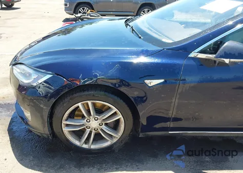 2015 Tesla Model S 70D/85D/P85D from USA, damaged, VIN 5YJSA1H2XFFP71867